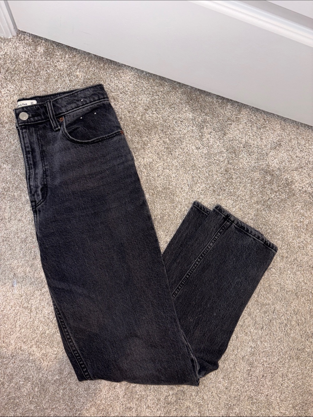 Abercrombie & Fitch Women's Straight Leg Black Jeans